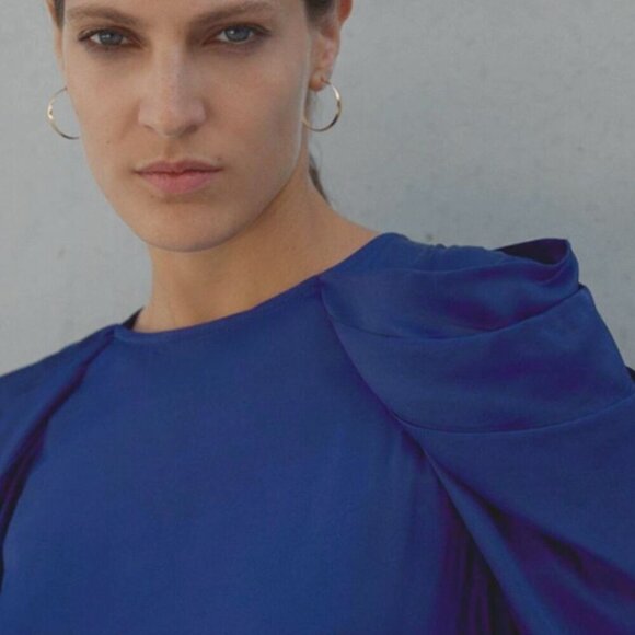 Zara Satin Effect Pleated Puff Shoulder Glossy  Blouse | XS | Royal Blue/Purple - Picture 8 of 16